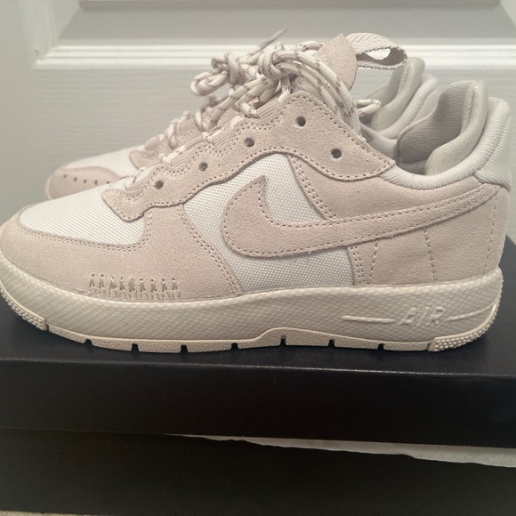 Nike Women's Air Force 1 Wild Phantom - Light Orewood Brown SIZE 7 - Picture 1 of 4